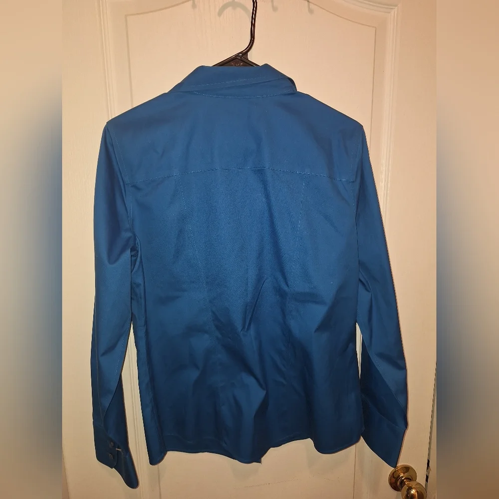 Chico's  Blue Button-Front Blouse / Size 1 ( Medium )